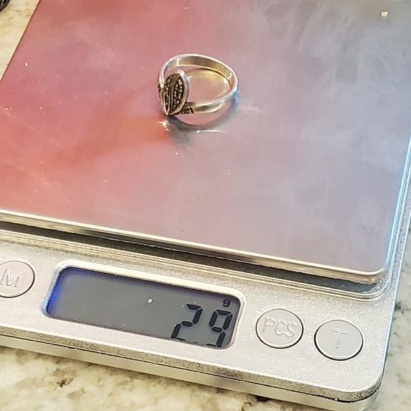 Sterling Silver Size 6.25 Marcasite Ring - Picture 4 of 4